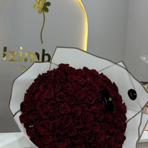 Classic Red Roses Bouquet