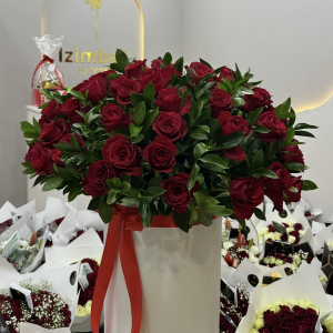 Bouquet of Red Roses (100 roses)