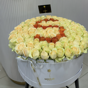 Initial Box Rosa Bouquet
